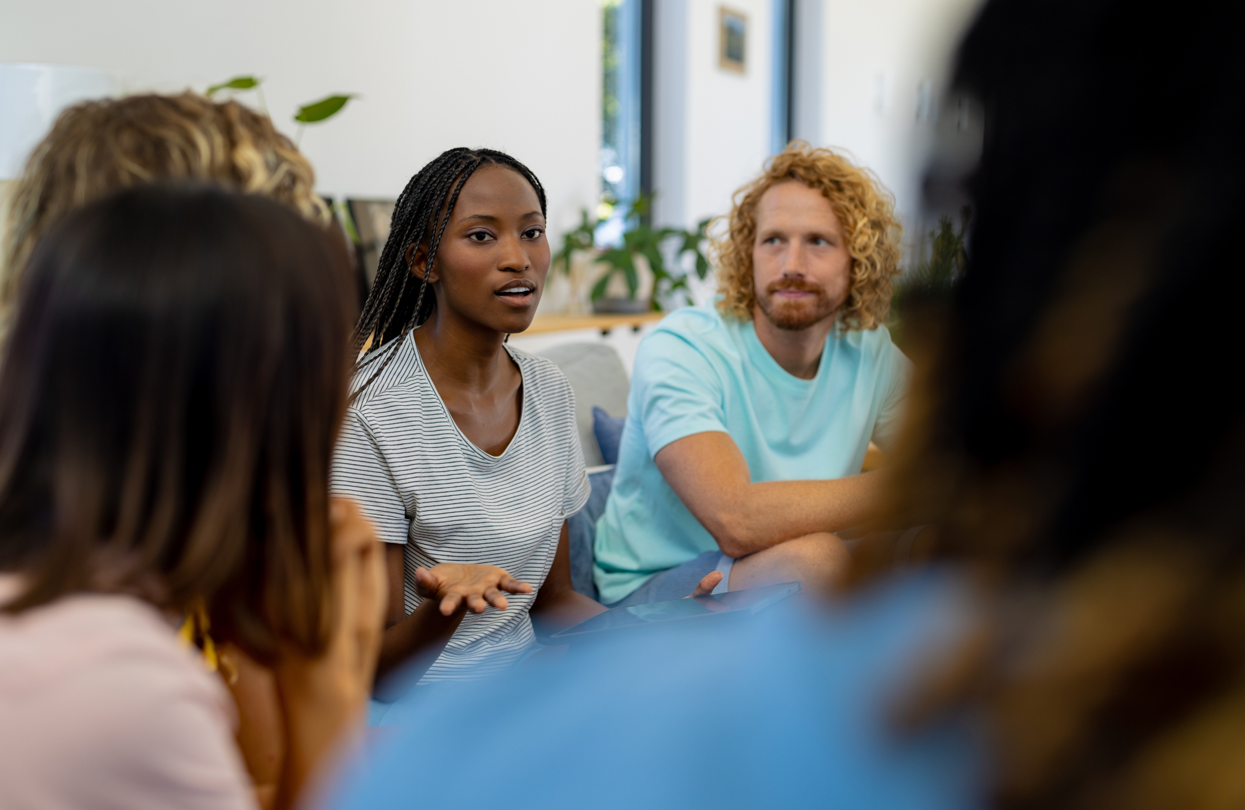 Group of people in therapy during partial hospitalization program for substance abuse and alcohol abuse treatment in TN.